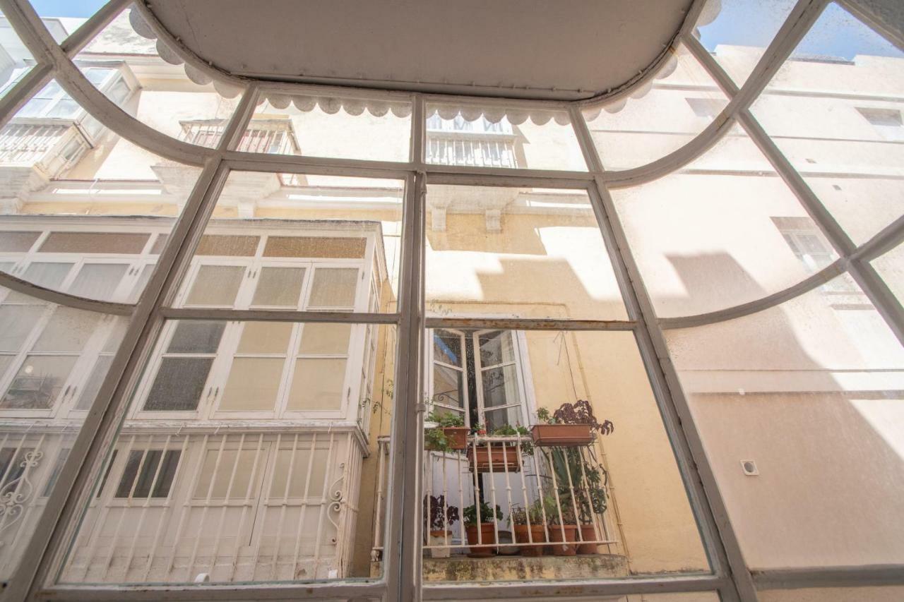 Apartamento Del Arqueologo De Cadice Esterno foto