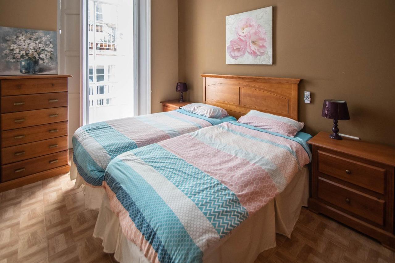Apartamento Del Arqueologo De Cadice Esterno foto